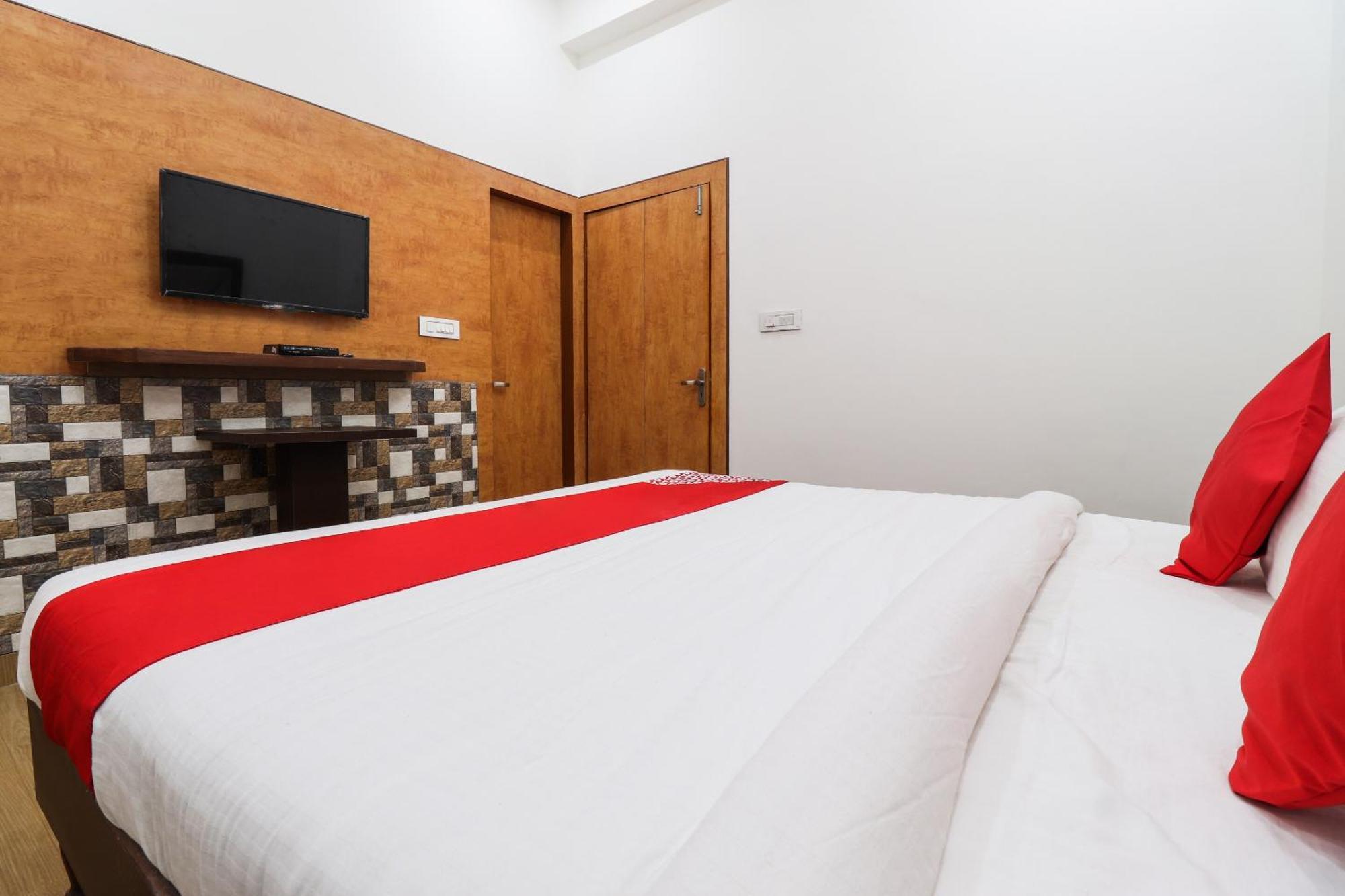 Tājganj Hotel O Taj Royal מראה חיצוני תמונה