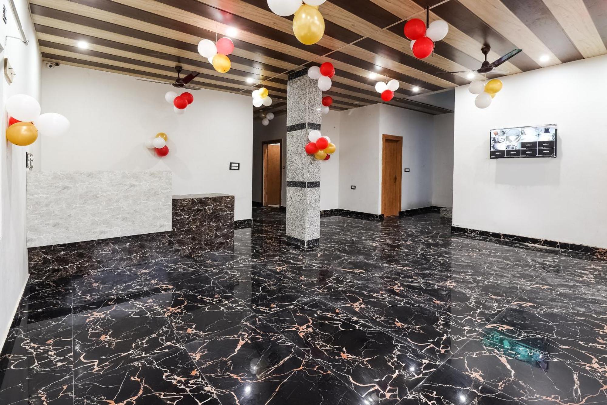 Tājganj Hotel O Taj Royal מראה חיצוני תמונה